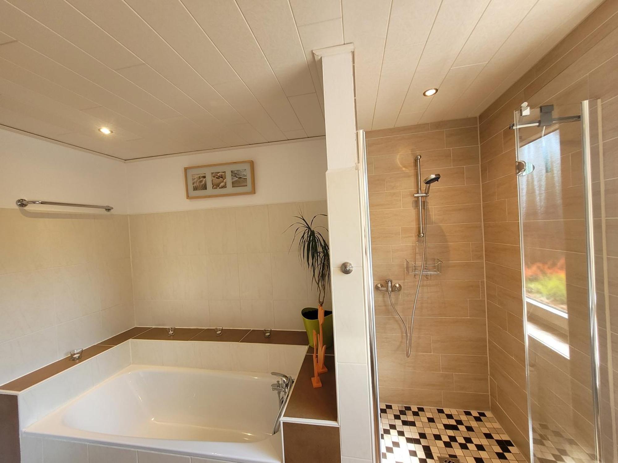 Ferienwohnung Halle Halle  Ngoại thất bức ảnh